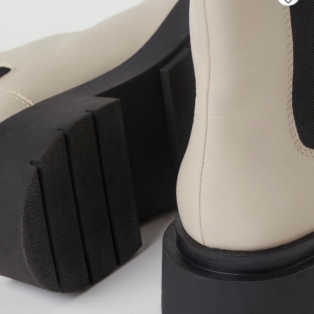 H&M Boots - Picture 5 of 5